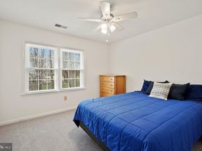 10 Meyer Point Court, Potomac MD 20854