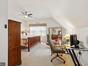 10 Meyer Point Court, Potomac MD 20854