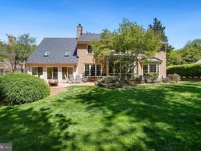 10 Meyer Point Court, Potomac MD 20854