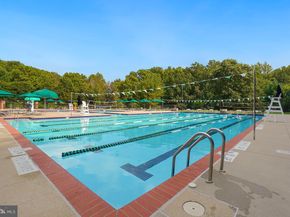 10 Meyer Point Court, Potomac MD 20854