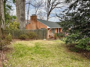 2750 N Wyoming Street N, Arlington VA 22213
