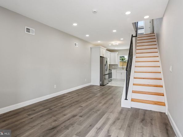 2225 N Waterloo Street, Philadelphia PA 19133