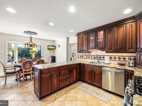 947 Barnswallow Lane, Huntingdon Valley PA 19006