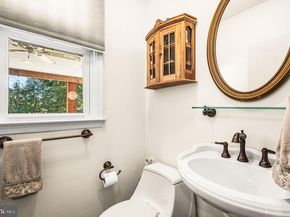 947 Barnswallow Lane, Huntingdon Valley PA 19006