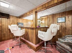 947 Barnswallow Lane, Huntingdon Valley PA 19006