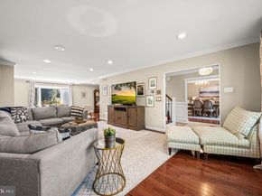 947 Barnswallow Lane, Huntingdon Valley PA 19006