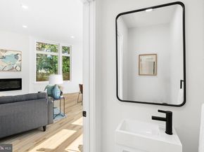 1021 S Saint Bernard Street, Philadelphia PA 19143