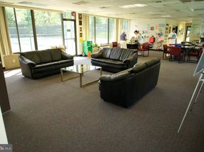 5225 Pooks Hill Road 422N, Bethesda MD 20814