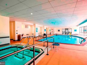 5225 Pooks Hill Road 422N, Bethesda MD 20814