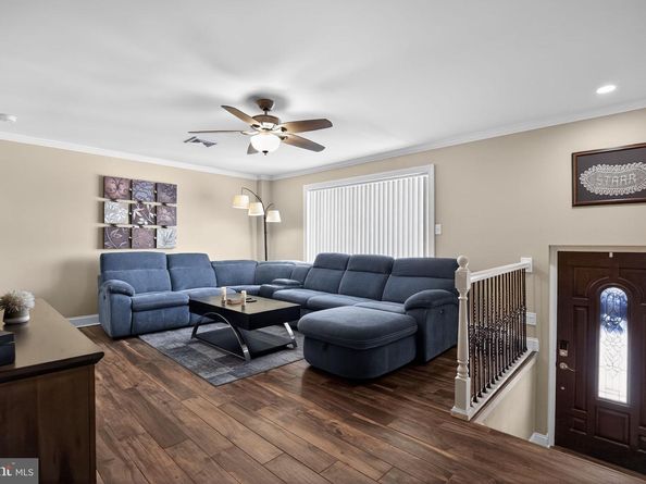 3517 Brookview Road, Philadelphia PA 19154