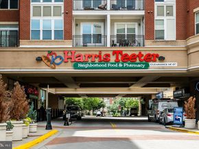 2726 Gallows Road 915, Vienna VA 22180