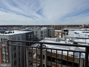 2726 Gallows Road 915, Vienna VA 22180