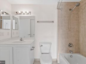 350 G Street SW N501, Washington DC 20024