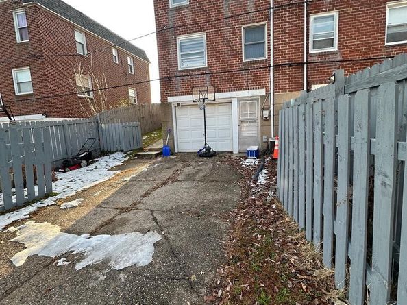 226 Lynn Road, Ridley Park PA 19078