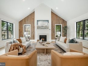 1427 Sugartown Road, Berwyn PA 19312