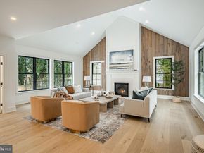 1427 Sugartown Road, Berwyn PA 19312