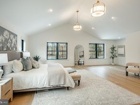 1427 Sugartown Road, Berwyn PA 19312