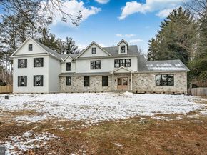 1427 Sugartown Road, Berwyn PA 19312
