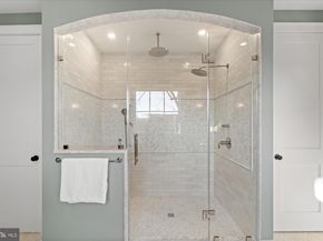 14 W Bellefonte Avenue, Alexandria VA 22301