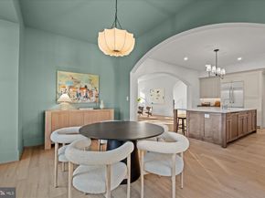 14 W Bellefonte Avenue, Alexandria VA 22301