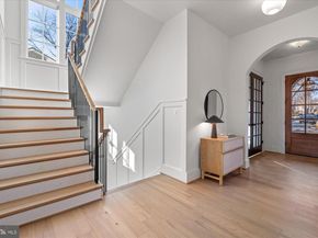 14 W Bellefonte Avenue, Alexandria VA 22301