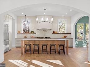 14 W Bellefonte Avenue, Alexandria VA 22301