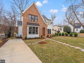 14 W Bellefonte Avenue, Alexandria VA 22301