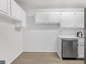 7374 Route 29 74/102, Falls Church VA 22046