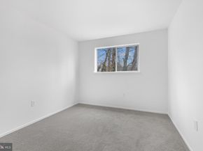 7374 Route 29 74/102, Falls Church VA 22046