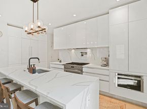 2100 4TH Street NE 1, Washington DC 20002