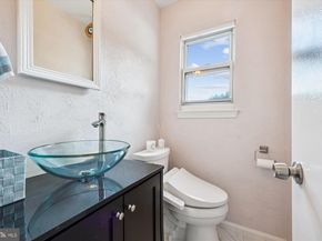 9304 Bells Mill Road, Potomac MD 20854