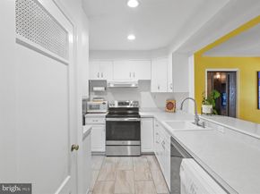 2512 N Granada Street, Arlington VA 22207