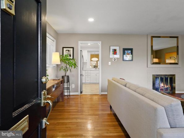 2512 N Granada Street, Arlington VA 22207