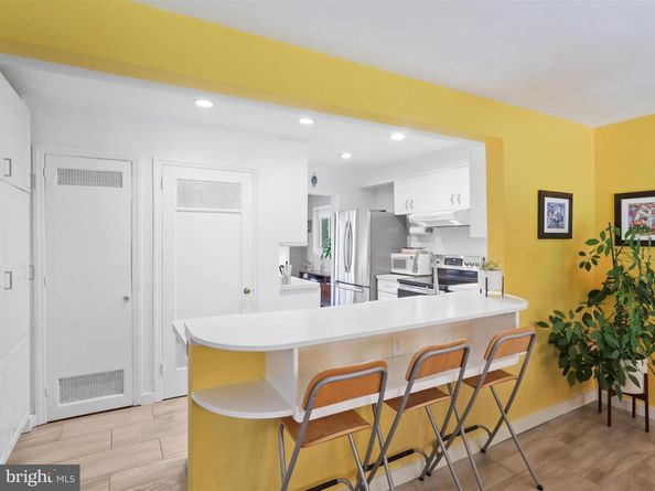 2512 N Granada Street, Arlington VA 22207
