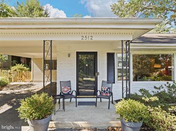 2512 N Granada Street