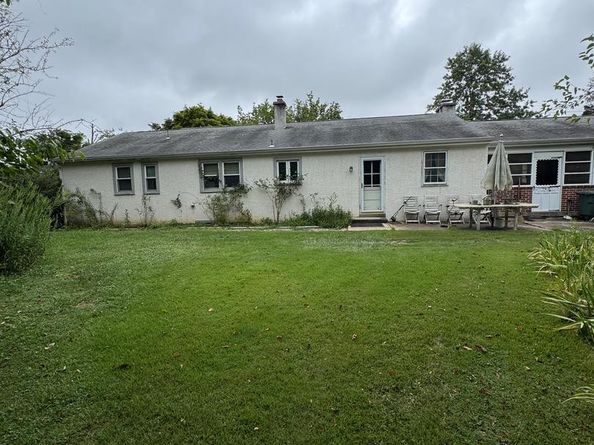804 Dekalb Pike, Lower Gwynedd PA 19454
