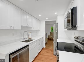 10346 Granite Creek Lane, Oakton VA 22124