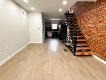 2437 S Beulah Street