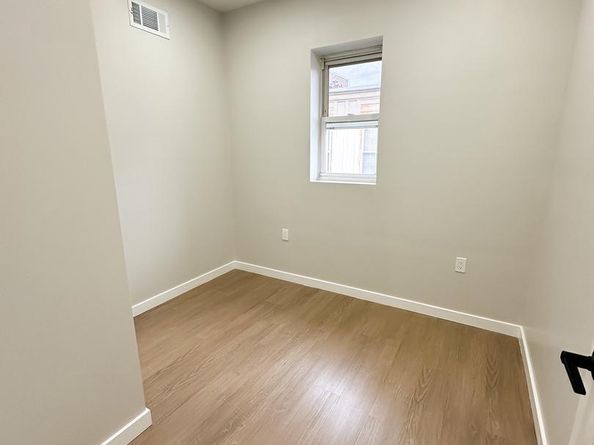 2437 S Beulah Street, Philadelphia PA 19148