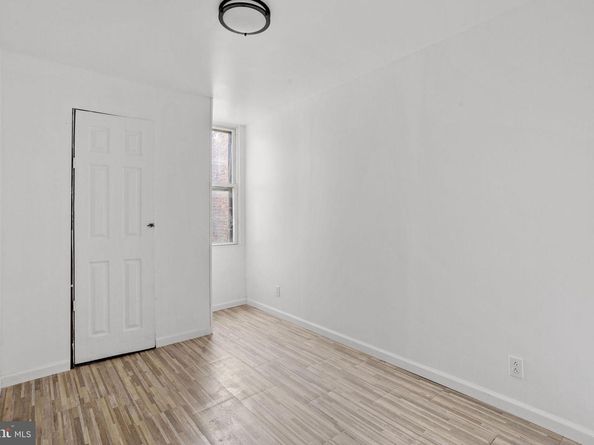934 E Schiller Street, Philadelphia PA 19134