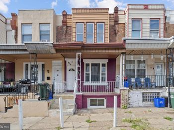 934 E Schiller Street