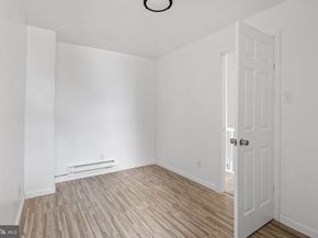 934 E Schiller Street, Philadelphia PA 19134