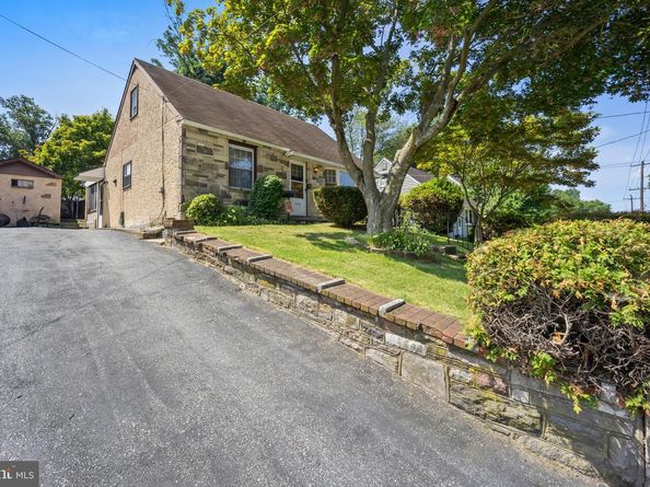 1304 Bullens Lane, Woodlyn PA 19094