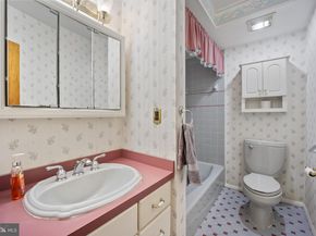 1304 Bullens Lane, Woodlyn PA 19094