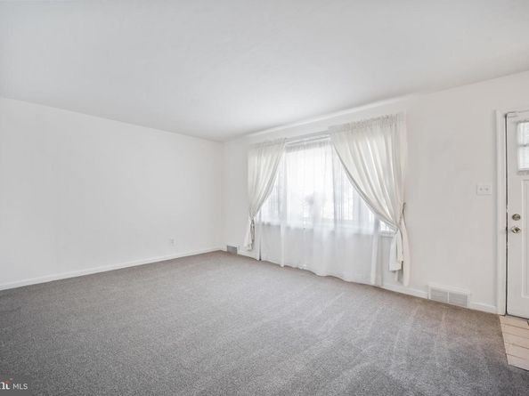 1304 Bullens Lane, Woodlyn PA 19094