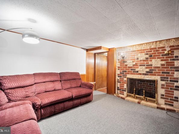 1304 Bullens Lane, Woodlyn PA 19094