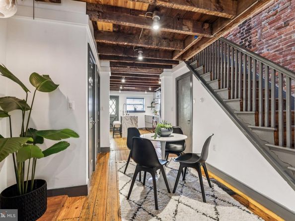 1318 S Warnock Street, Philadelphia PA 19147