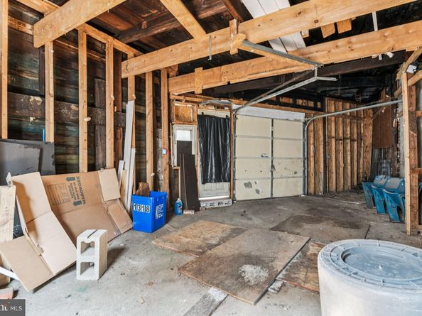 1318 S Warnock Street, Philadelphia PA 19147