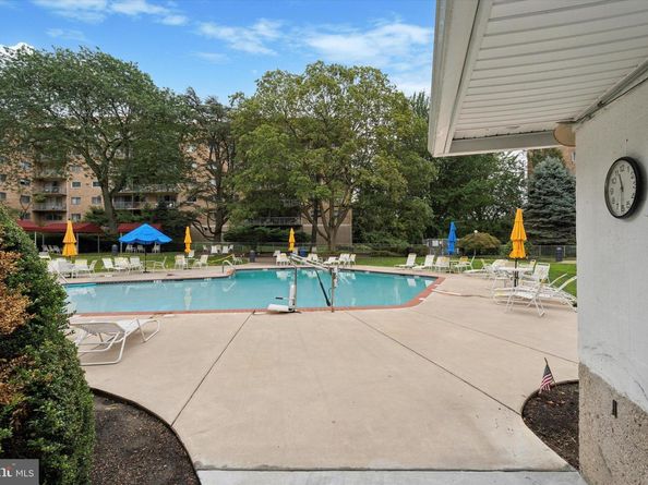 100 West Avenue 530S, Jenkintown PA 19046