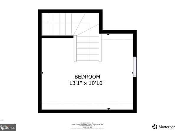 1130 17TH Street S, Arlington VA 22202